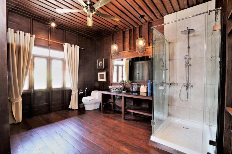 Lilu Pai Hotel Bagian luar foto
