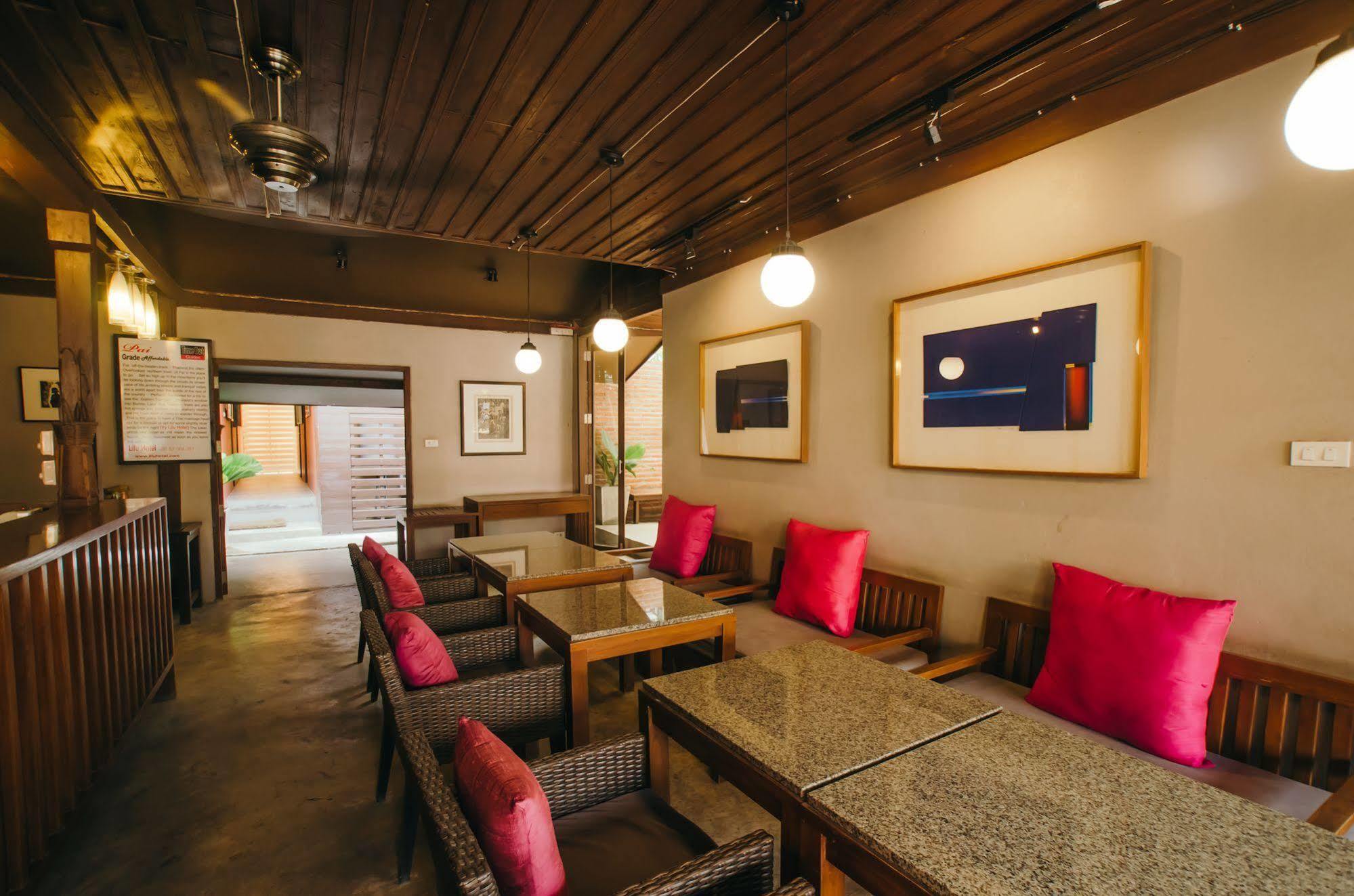 Lilu Pai Hotel Bagian luar foto